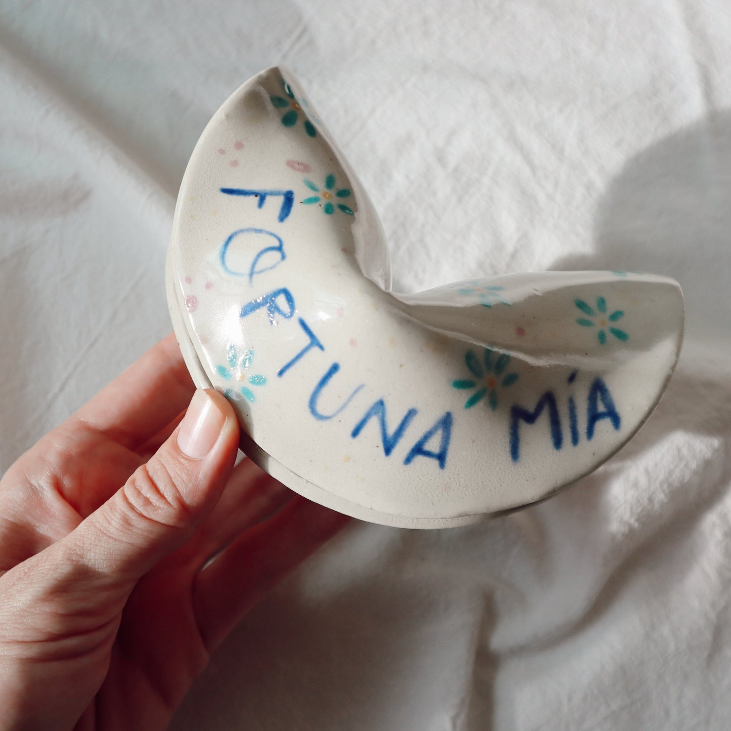 Galleta de la Fortuna de Cerámica Gigante / Giant Ceramic Fortune Cookie