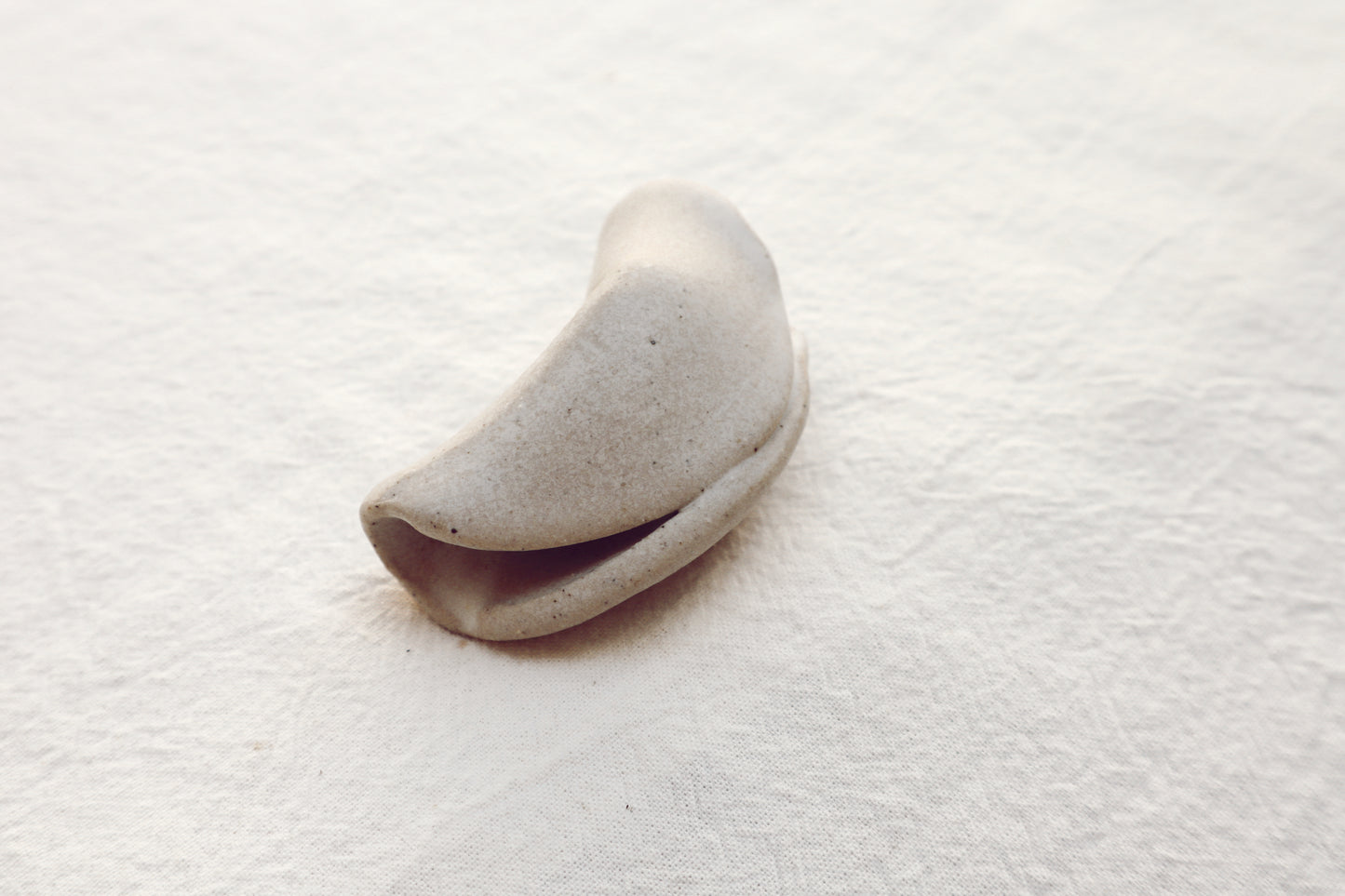 Galleta de la Fortuna de Cerámica / Ceramic Fortune Cookie